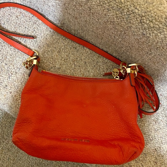 Tangerine Michael Kors Bedford Tassel bag - Picture 2 of 2